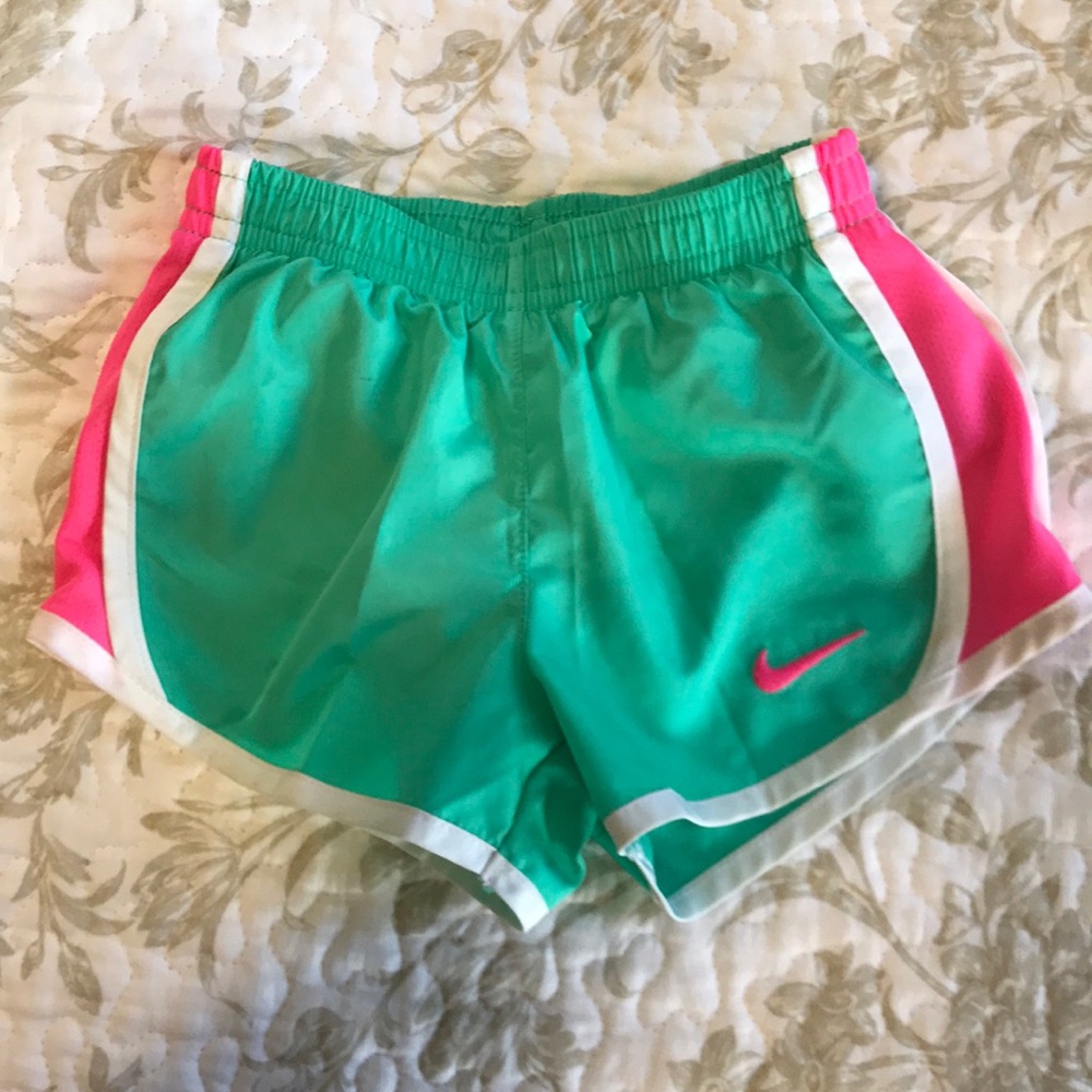 Nike dry fit 1-2T